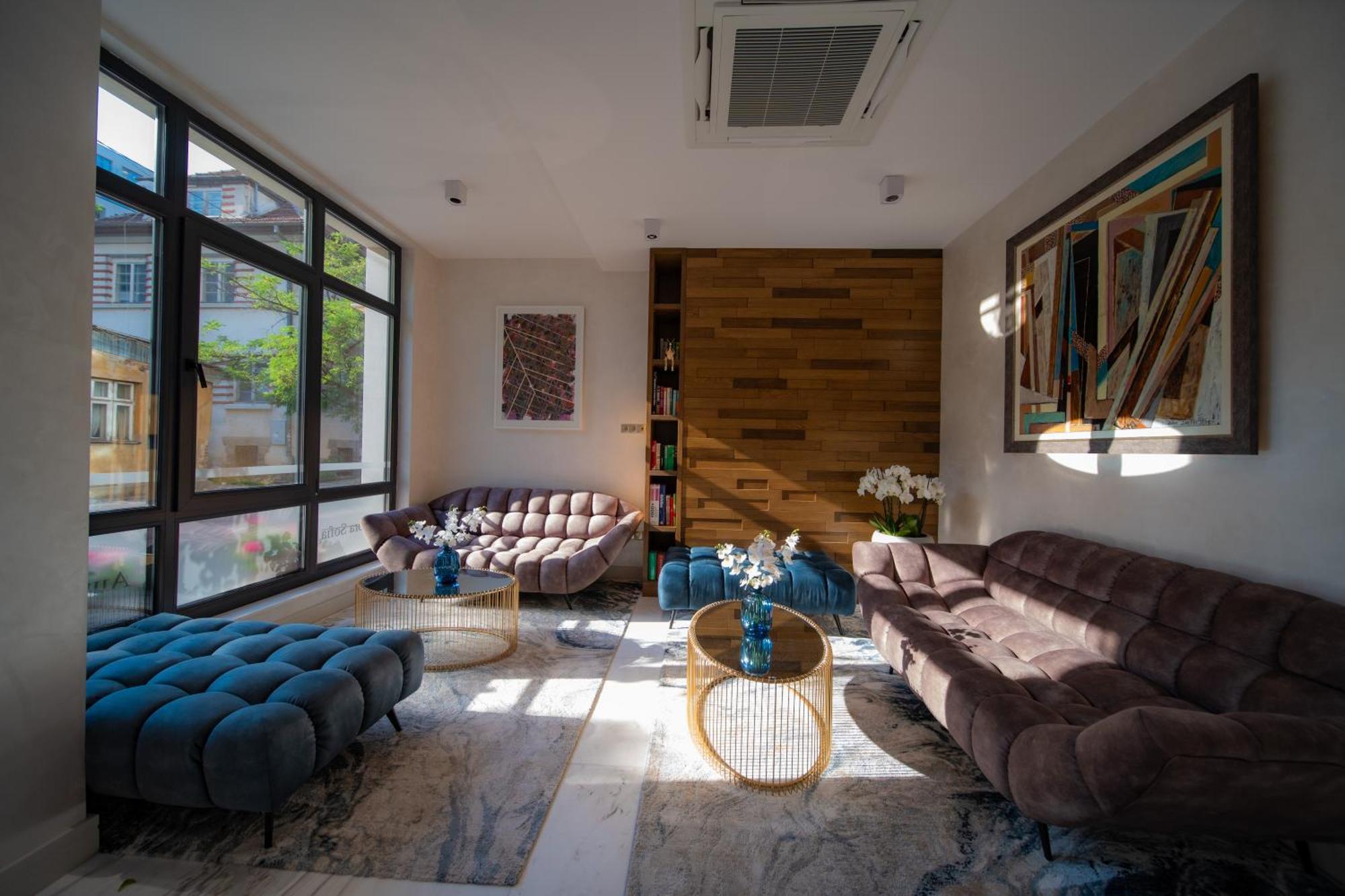 Hotel Aurora 3*