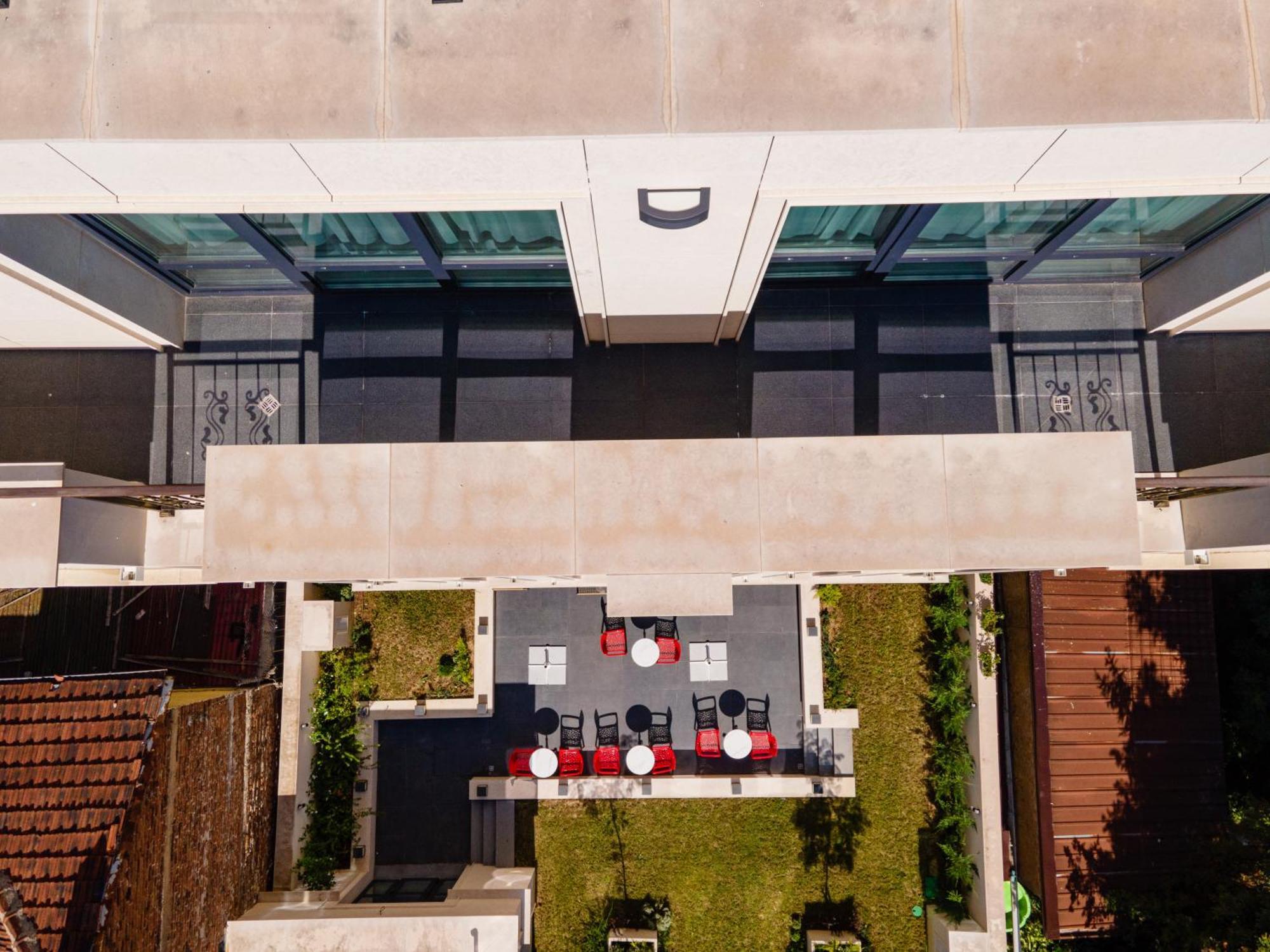 Aurora Hotel 3*